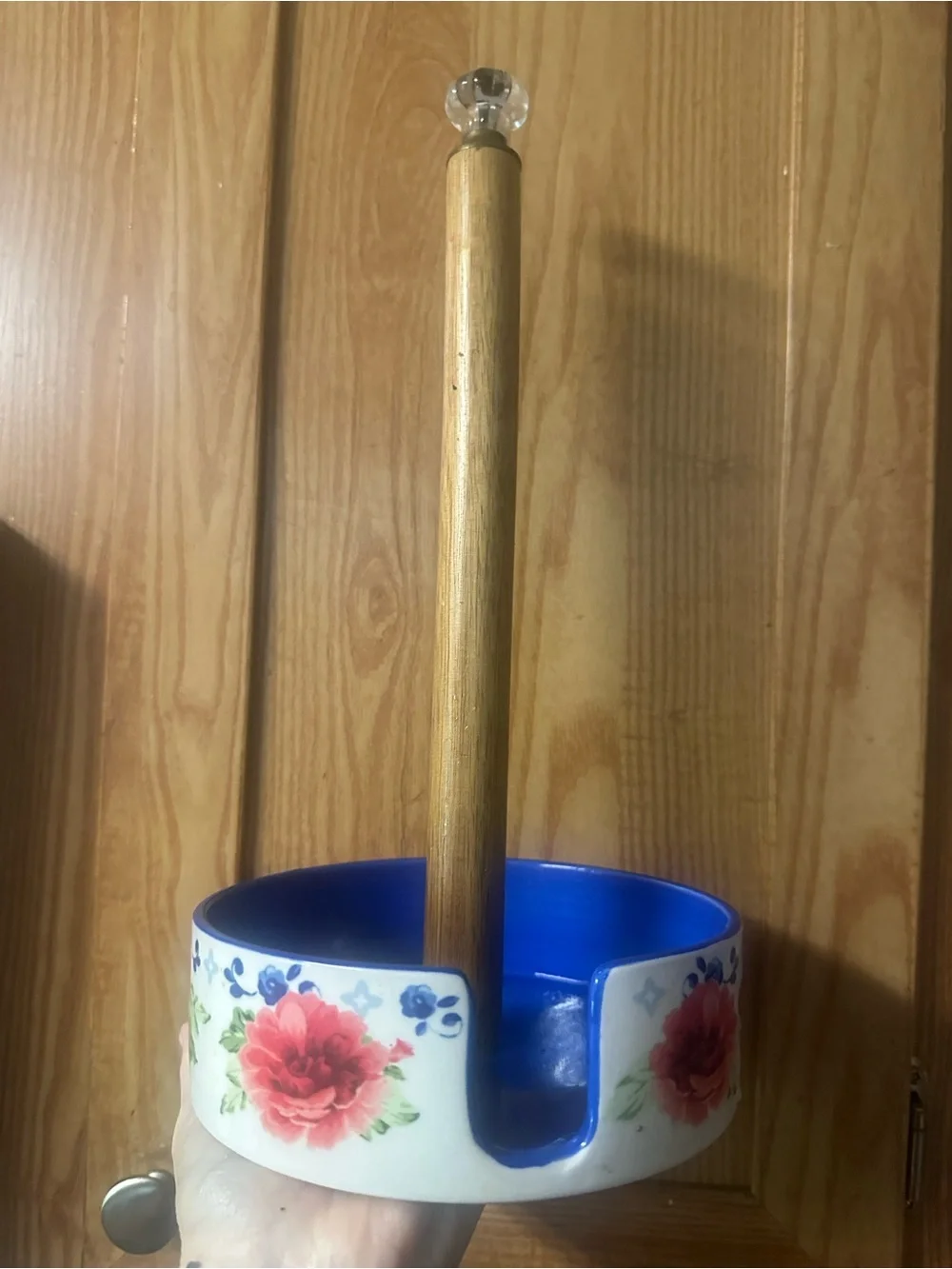 The Pioneer Woman White Floral Ceramic Paper Towel Stand with Blue Interior